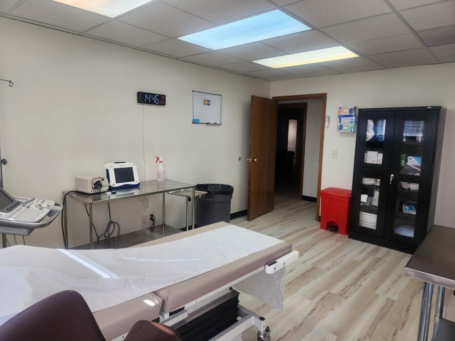 Images Vein-ity Vein Care Centers of Kansas