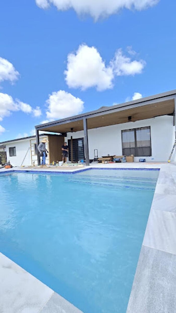 Images Renovations Patio & Pergolas