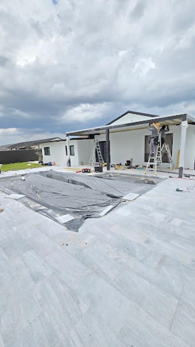 Images Renovations Patio & Pergolas