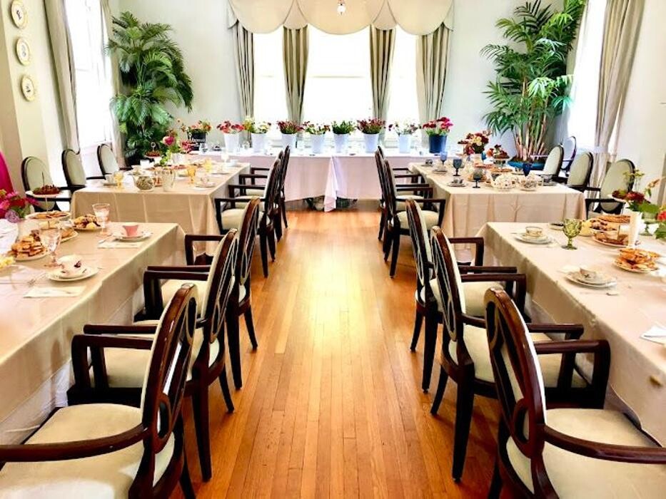 Images Southern Vintage Table