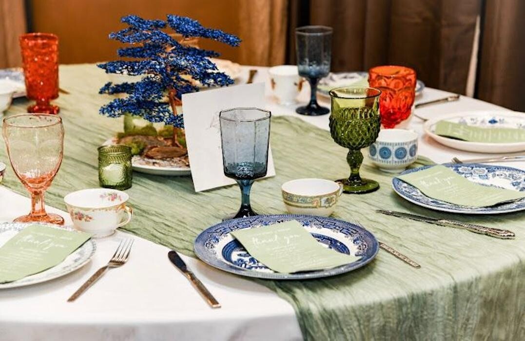 Images Southern Vintage Table