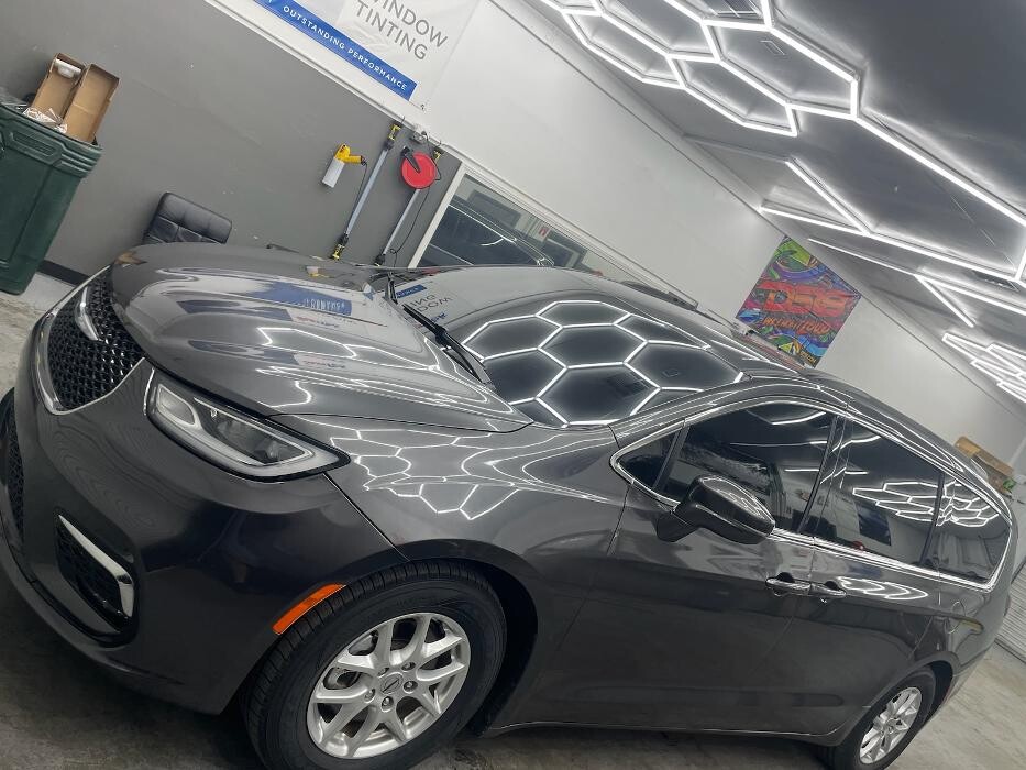 Images Unique Auto Tint