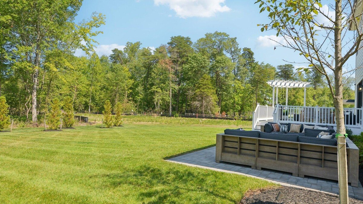 Enclave at Virginia Crossing by D.R. Horton Logo