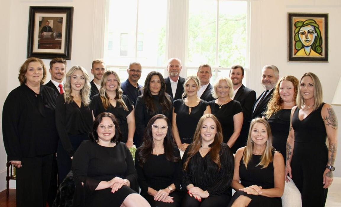 Images The Zimmern Team