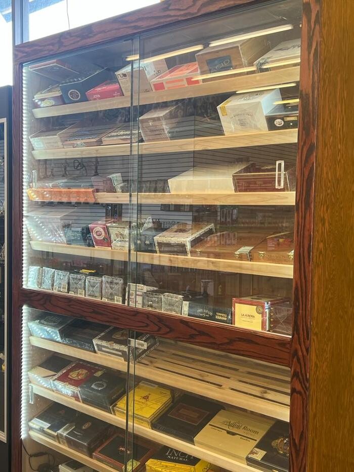 Images Smokey Hut Smoke Shop and Mini Mart