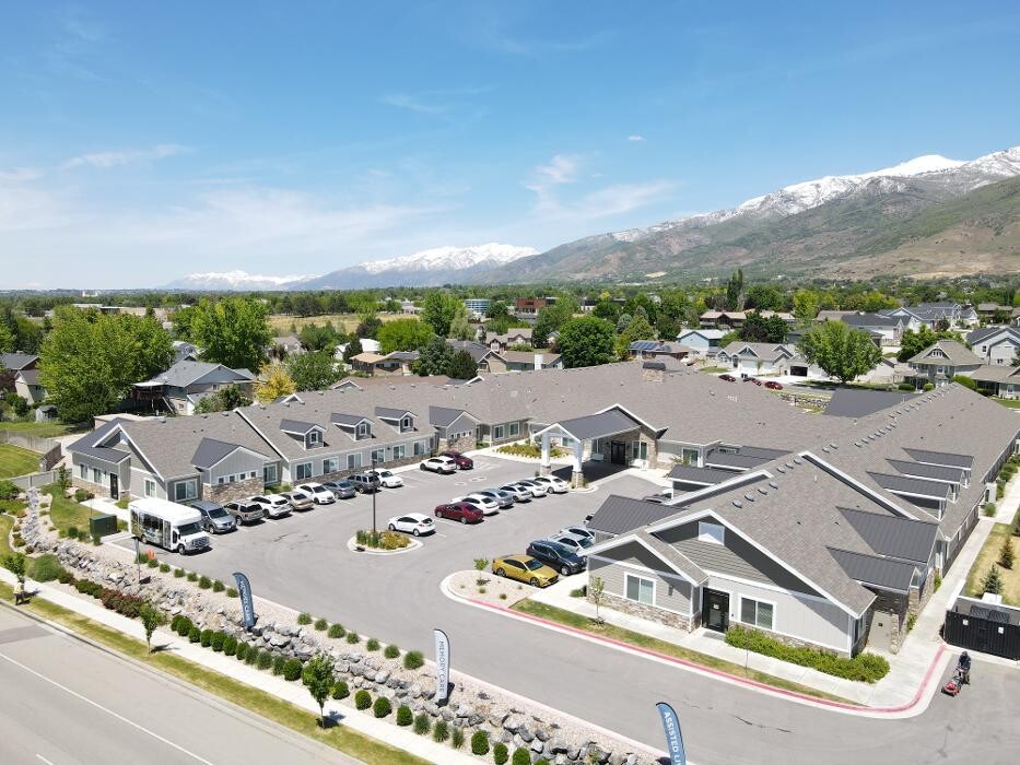 Images Whisper Cove Assisted Living and Memory Care