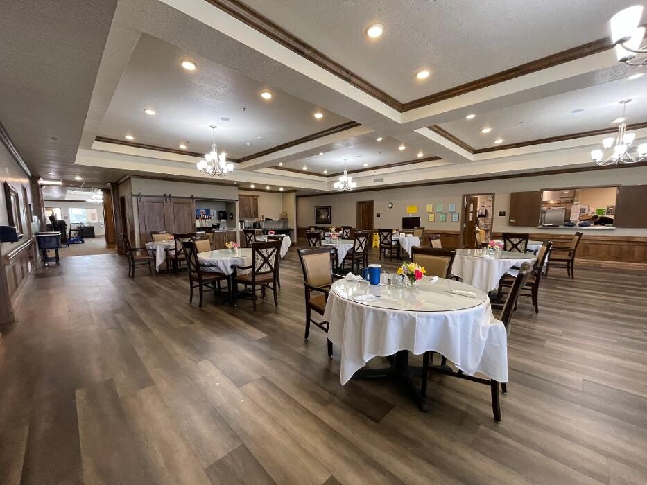 Images Whisper Cove Assisted Living and Memory Care