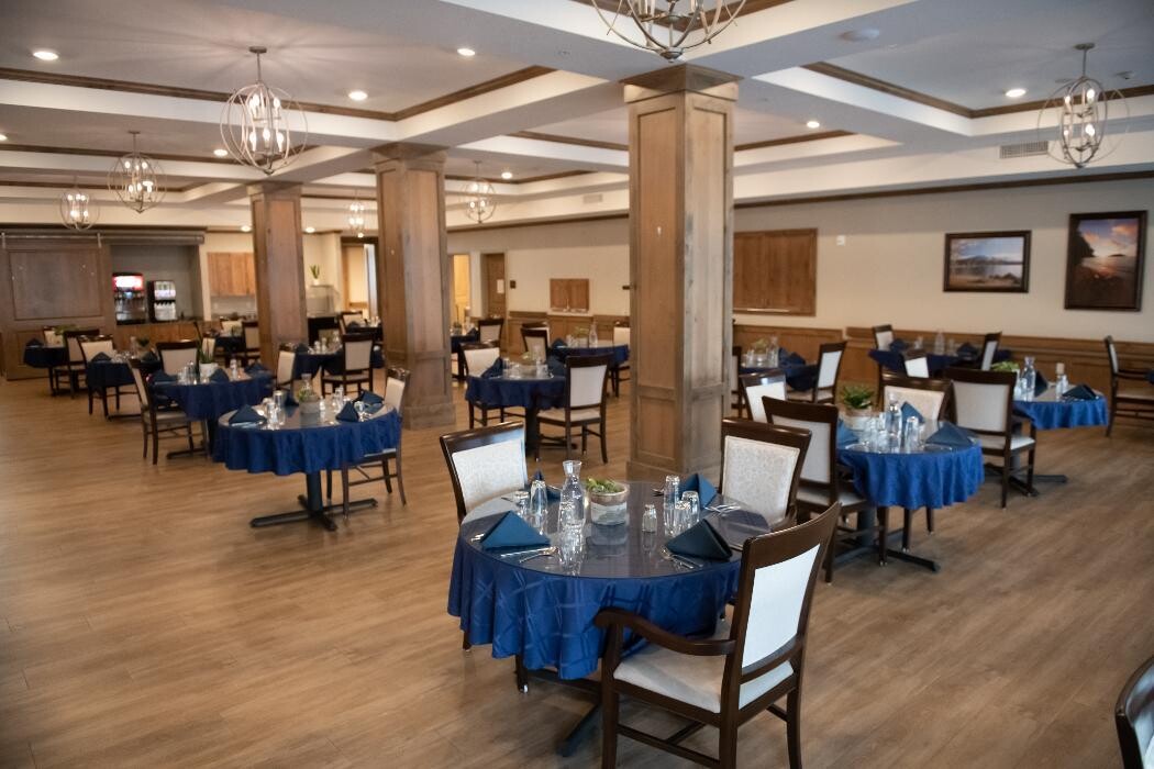 Images Whisper Cove Assisted Living and Memory Care