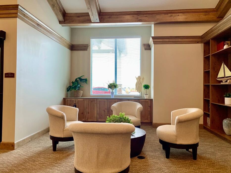 Images Whisper Cove Assisted Living and Memory Care