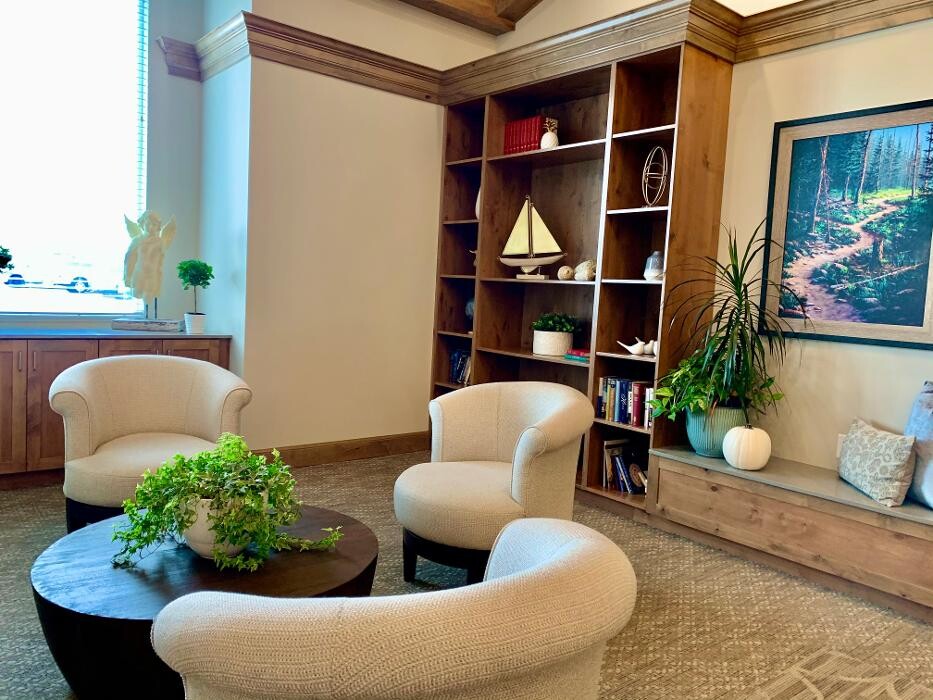 Images Whisper Cove Assisted Living and Memory Care