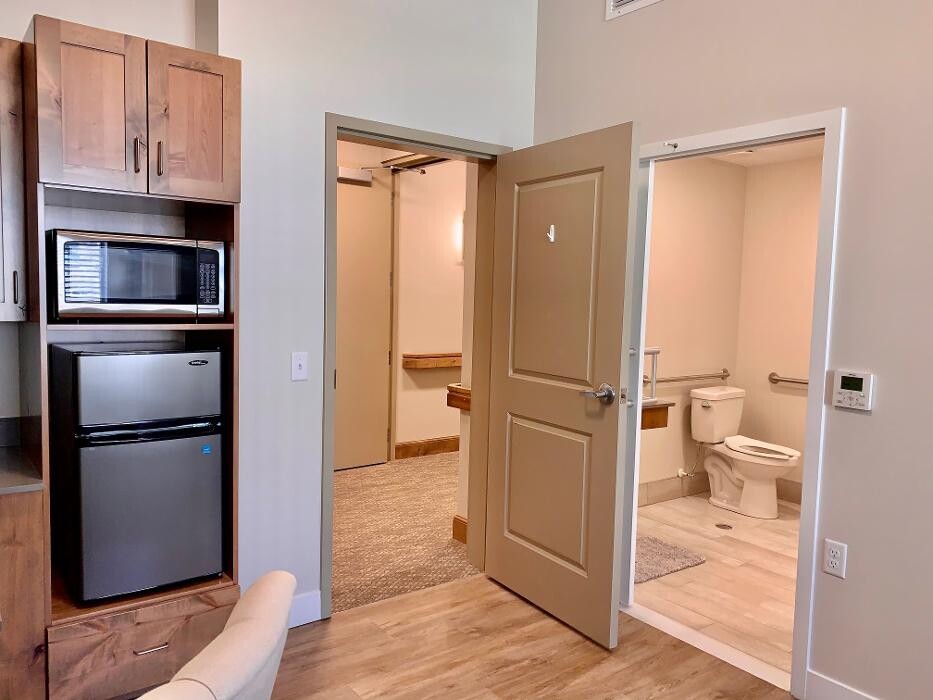 Images Whisper Cove Assisted Living and Memory Care