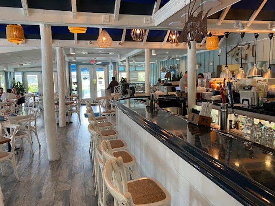 Images Hogfish Harry's Restaurant + Bar