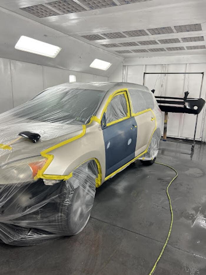 Images Alex's Paint & Auto Body