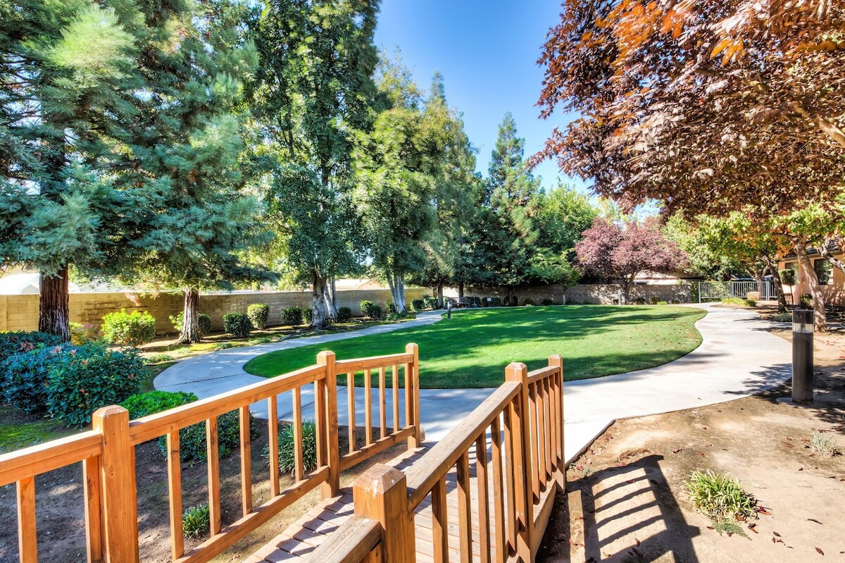 Images Summerfield of Fresno