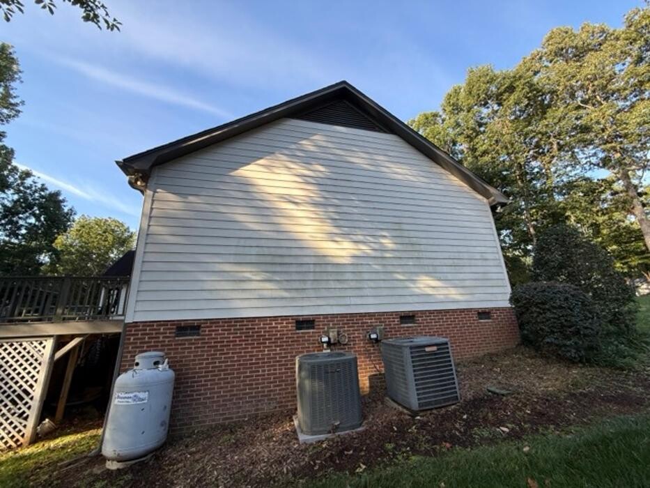 Images Brooks Exteriors