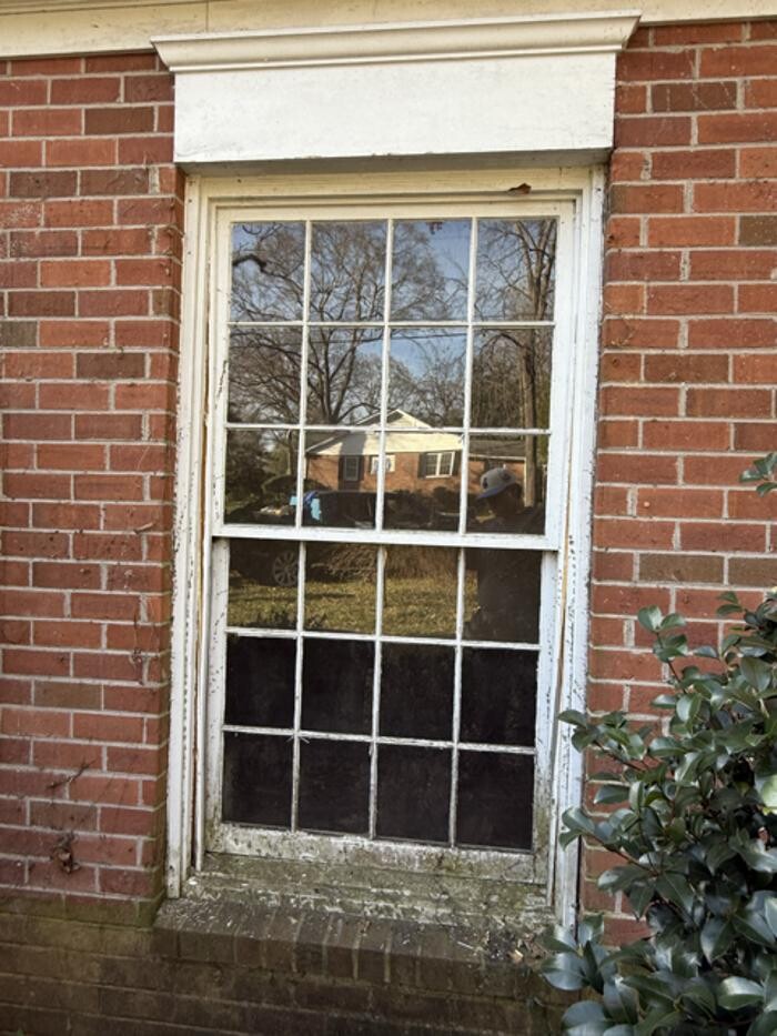 Images Brooks Exteriors