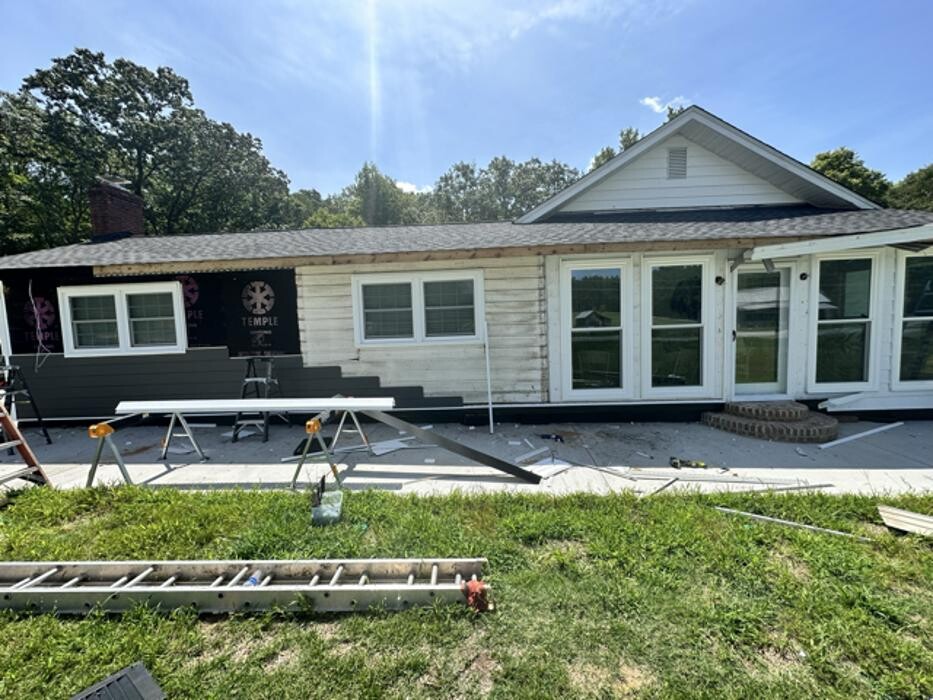 Images Brooks Exteriors