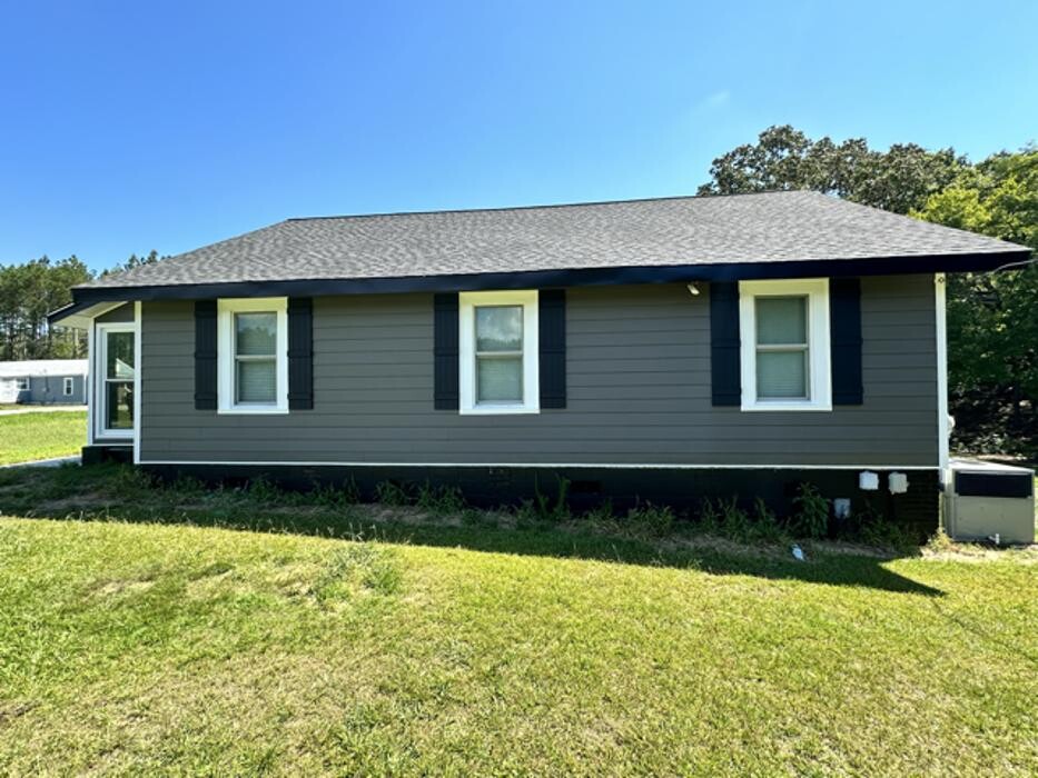 Images Brooks Exteriors
