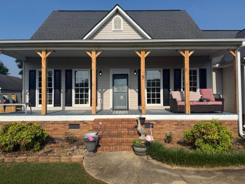Images Brooks Exteriors