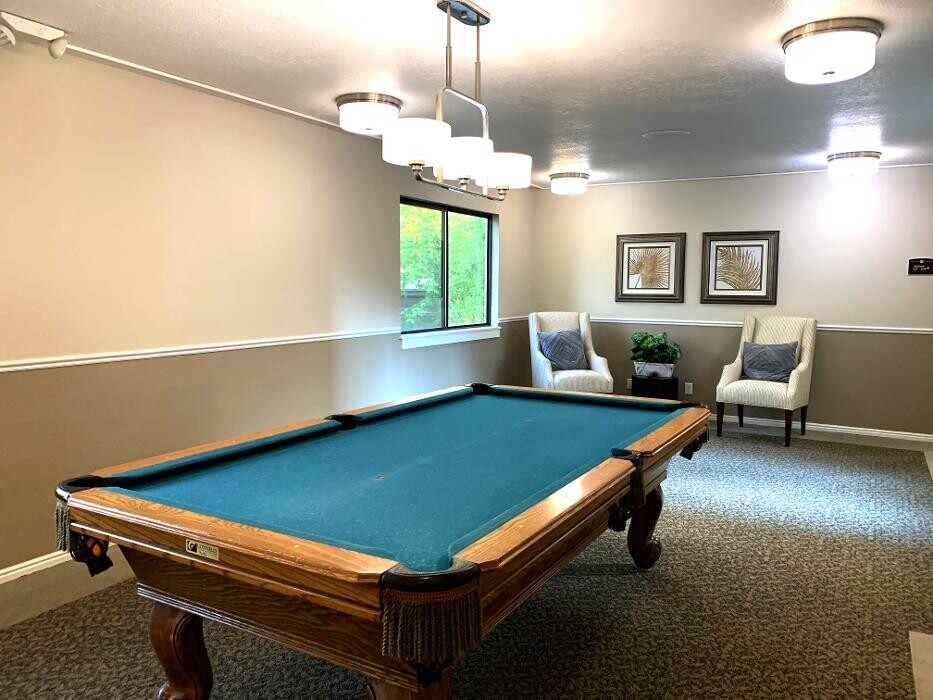 Images Williamsburg Retirement Community