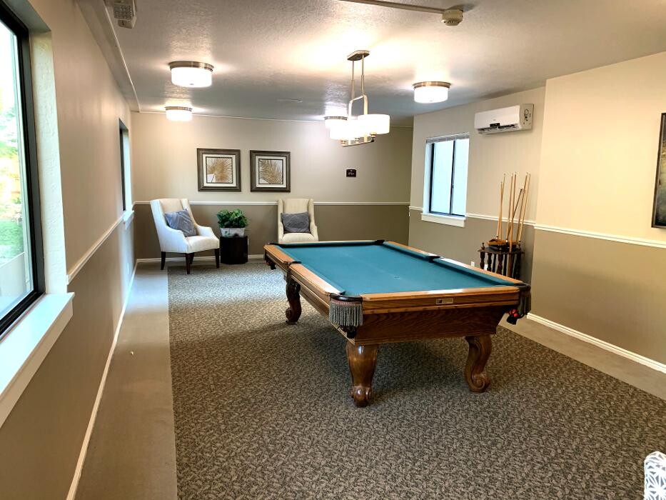 Images Williamsburg Retirement Community