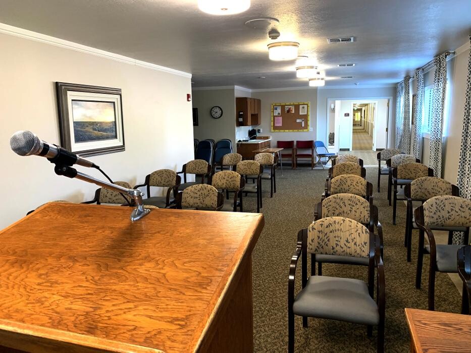 Images Williamsburg Retirement Community