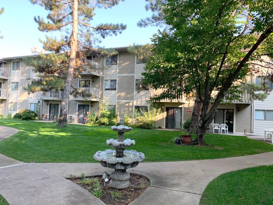 Images Williamsburg Retirement Community