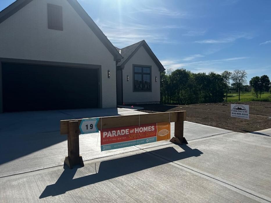 Images Flooring Direct of KC