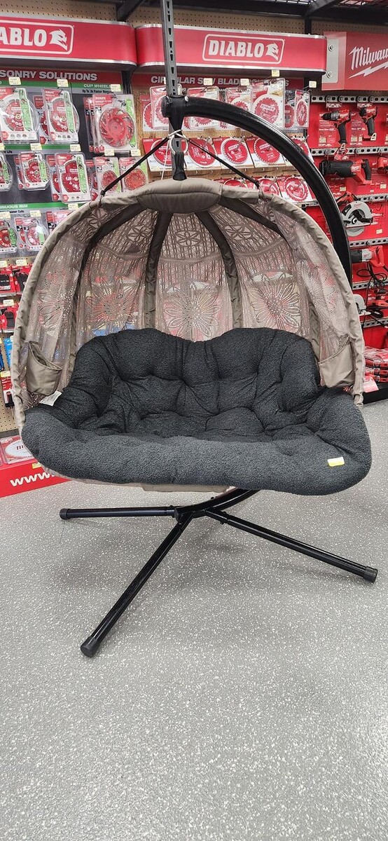 Images Family Hardware - Do it Best