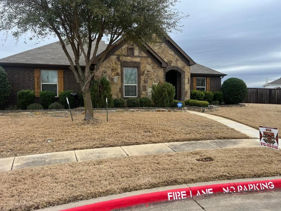 Images Rivas Roofing & Exteriors LLC