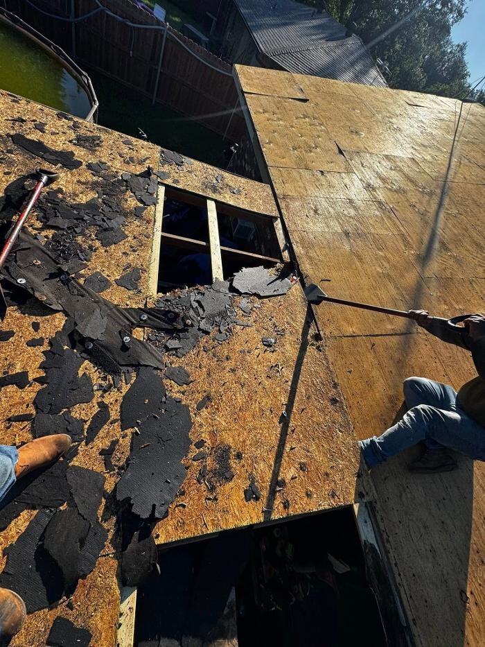 Images Rivas Roofing & Exteriors LLC