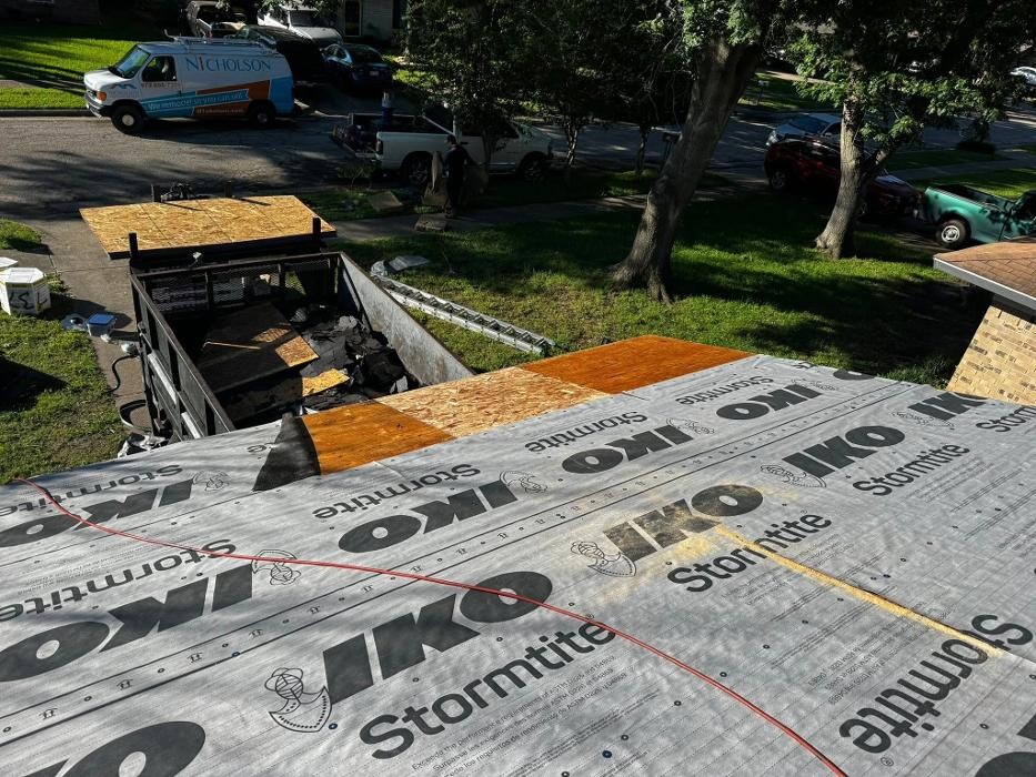 Images Rivas Roofing & Exteriors LLC