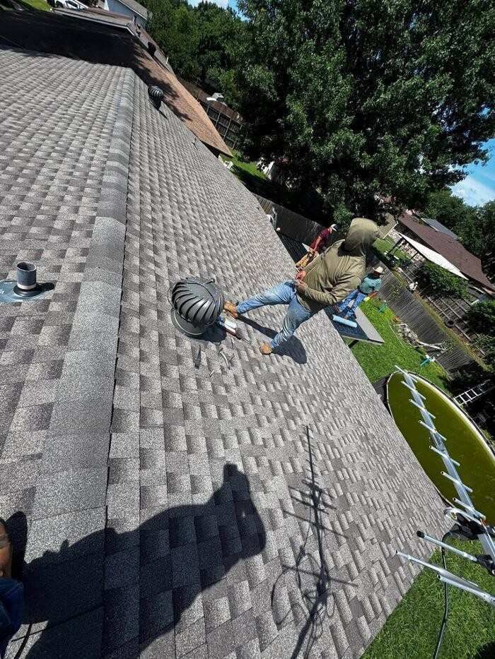 Images Rivas Roofing & Exteriors LLC