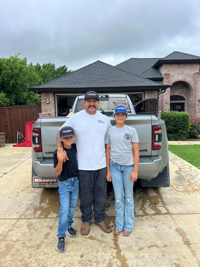 Images Rivas Roofing & Exteriors LLC