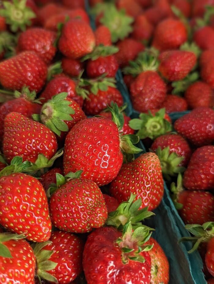 Images Historic Round Barn & Farm Market