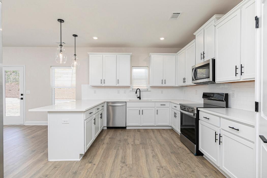 Images LGI Homes - Mount Tabor Pointe