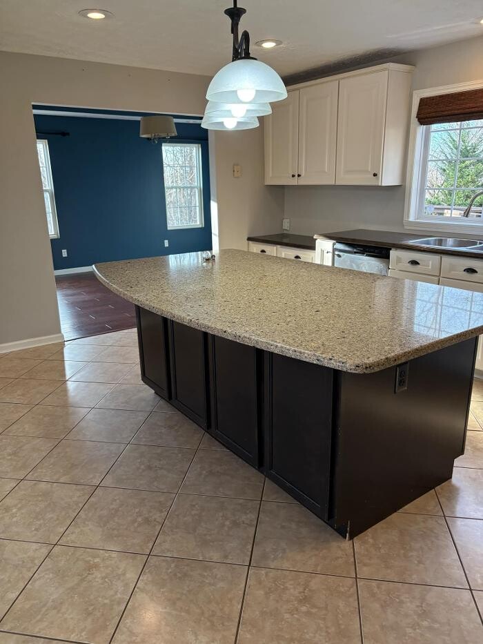 Images Diamond Shine Knoxville Cleaning LLC