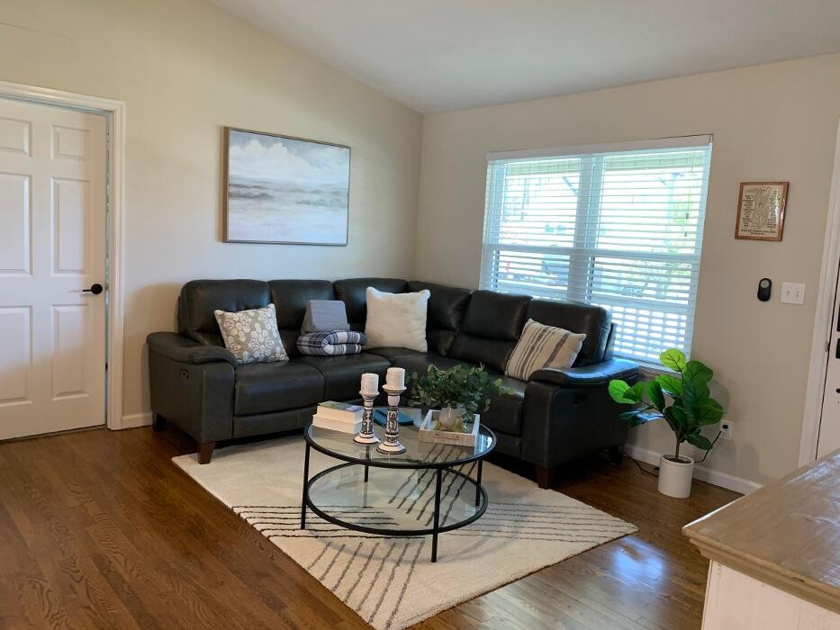 Images Diamond Shine Knoxville Cleaning LLC