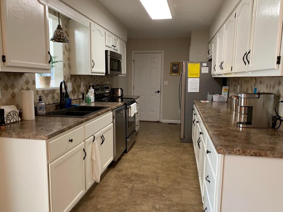 Images Diamond Shine Knoxville Cleaning LLC