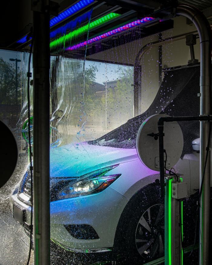 Images Monty's Express Carwash