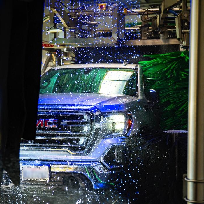 Images Monty's Express Carwash