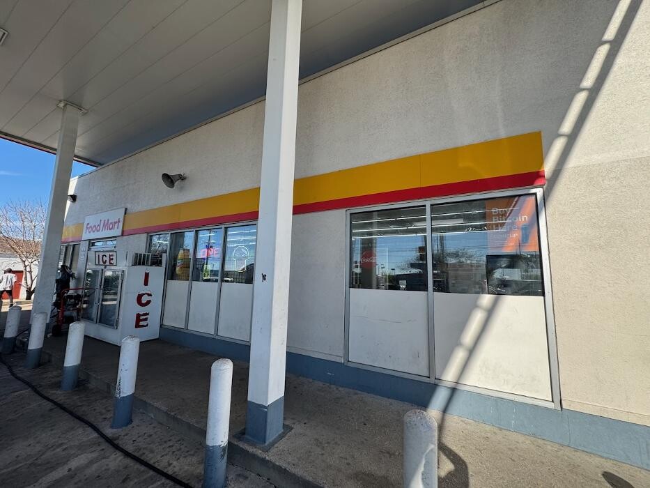 Images CoinFlip Bitcoin ATM - Shell (New Orleans)