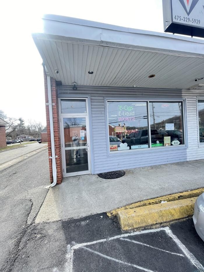 Images CoinFlip Bitcoin ATM - Sip Sip Liquor Shop (Detroit)