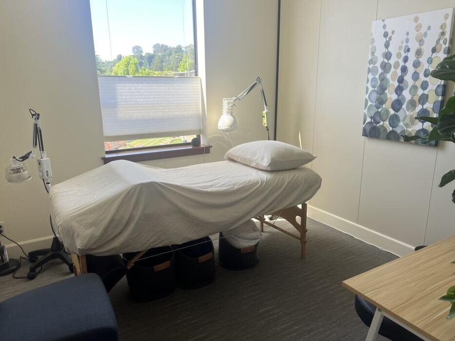 Images Marin Integrative Recovery: Acupuncture for Mental Health