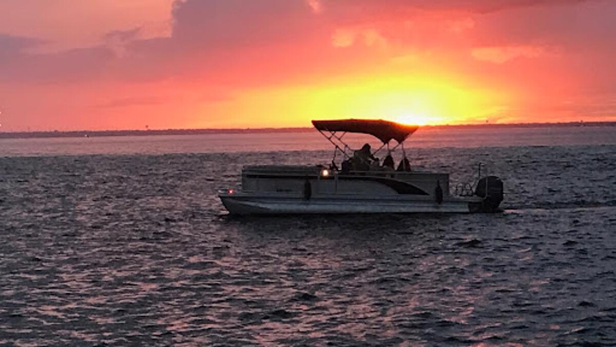 Images Sail Away Destin