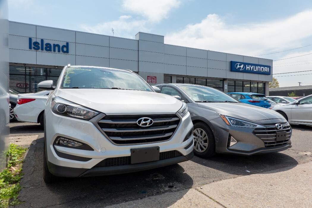 Images Island Auto Group