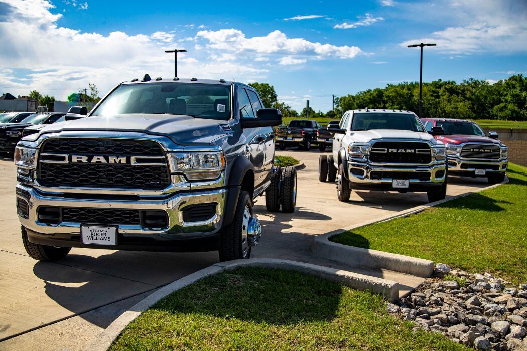 Images Roger Williams Chrysler Dodge Jeep Ram