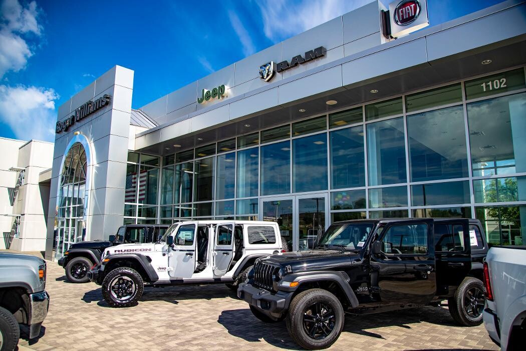 Images Roger Williams Chrysler Dodge Jeep Ram