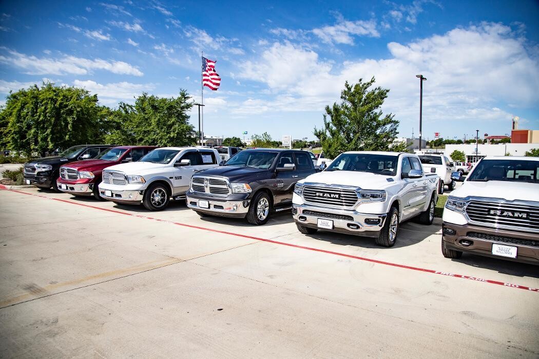 Images Roger Williams Chrysler Dodge Jeep Ram