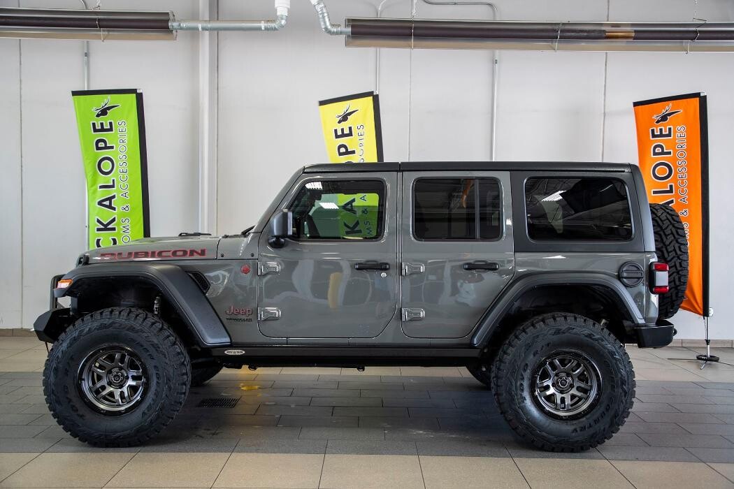 Images Roger Williams Chrysler Dodge Jeep Ram